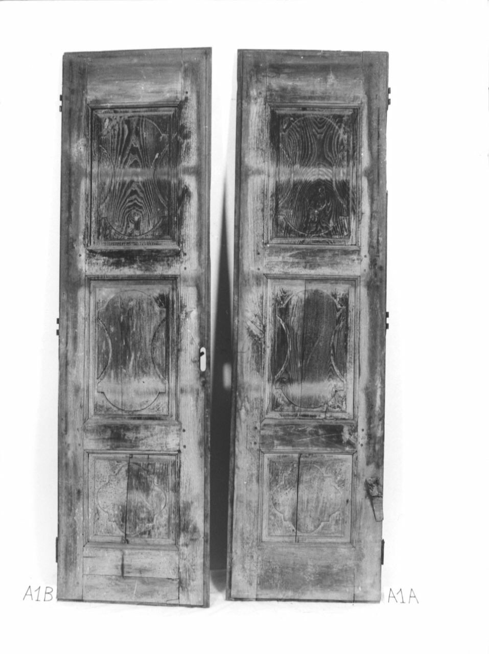 scuro di porta finestra, serie - ambito piemontese (metà sec. XX)