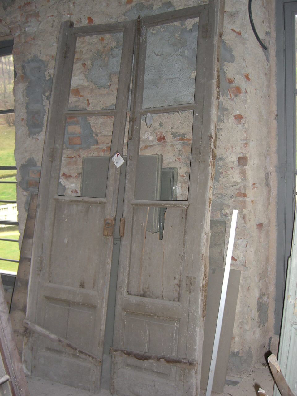 porta finestra, opera isolata - ambito piemontese (sec. XIX)