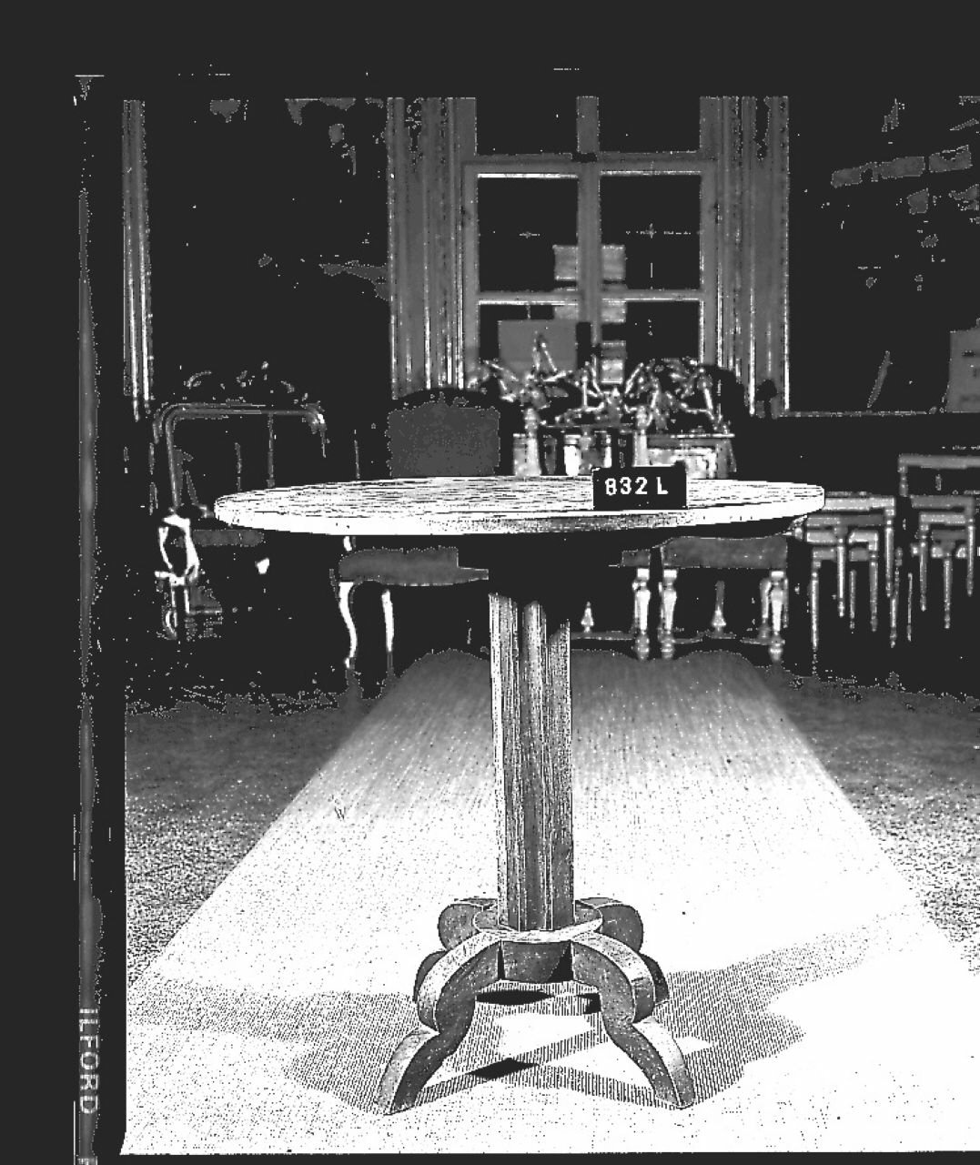 tavolino da gioco, opera isolata - ambito piemontese (fine/inizio secc. XIX/ XX)