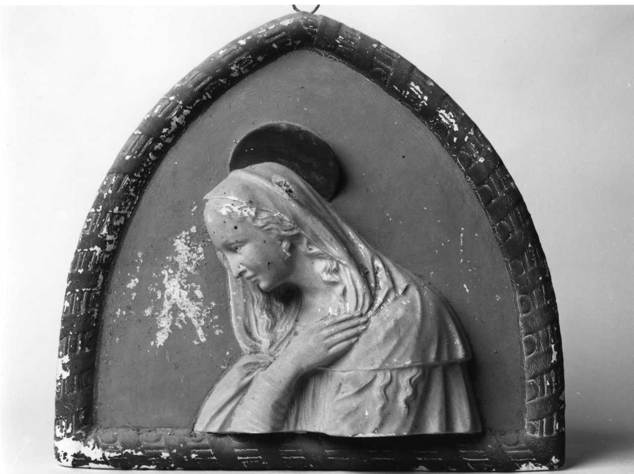Madonna annunciata (rilievo, opera isolata) - ambito astigiano (sec. XX)
