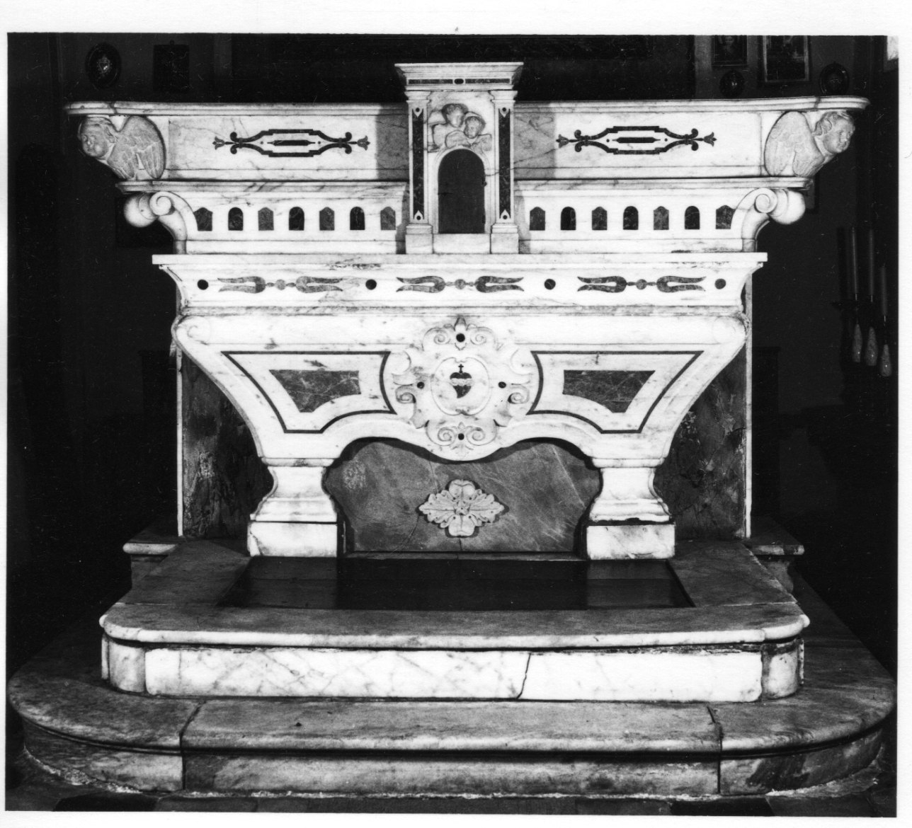 Sacro Cuore di Gesù (altare maggiore, opera isolata) - ambito ligure-piemontese (sec. XIX)