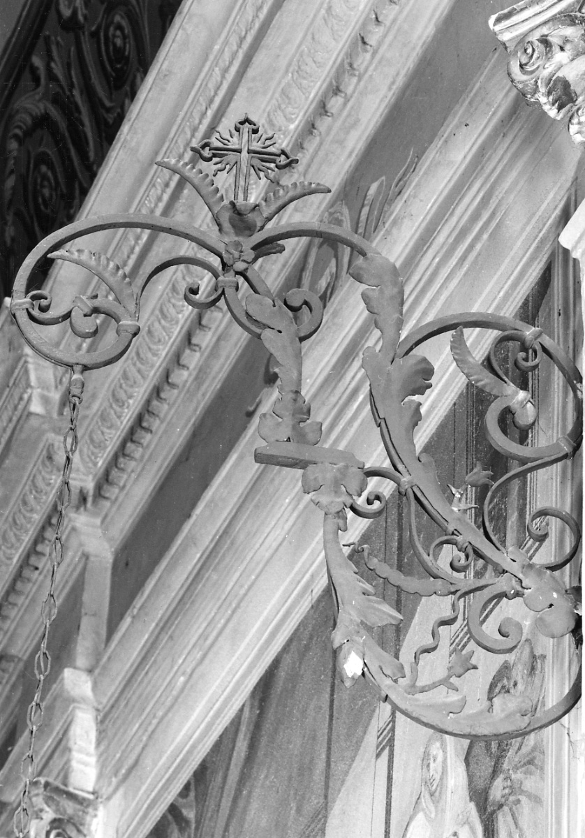 croce raggiata (portalampade da chiesa, serie) - ambito piemontese (secondo quarto sec. XIX)