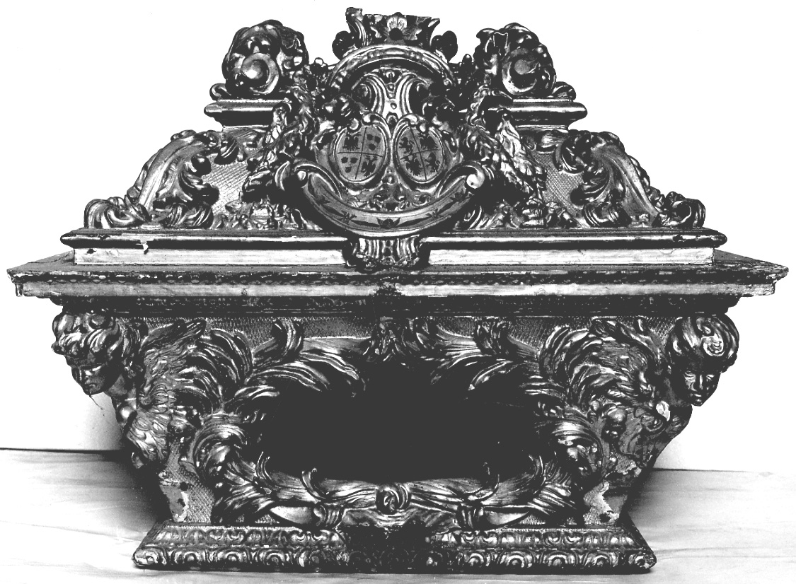 reliquiario a teca - a urna, opera isolata - ambito piemontese (inizio sec. XVIII)