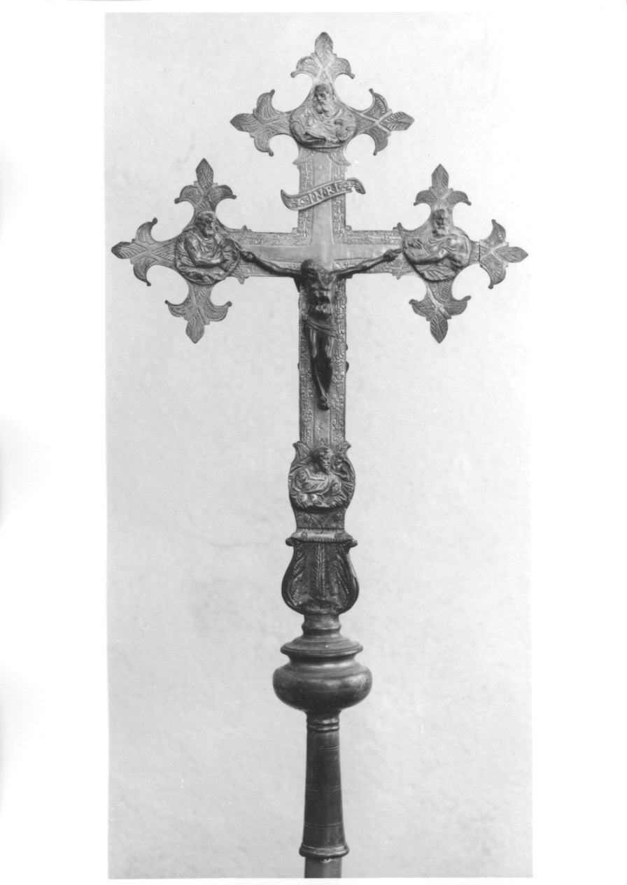 Cristo crocifisso (croce processionale, opera isolata) - ambito piemontese (?) (seconda metà sec. XVIII)