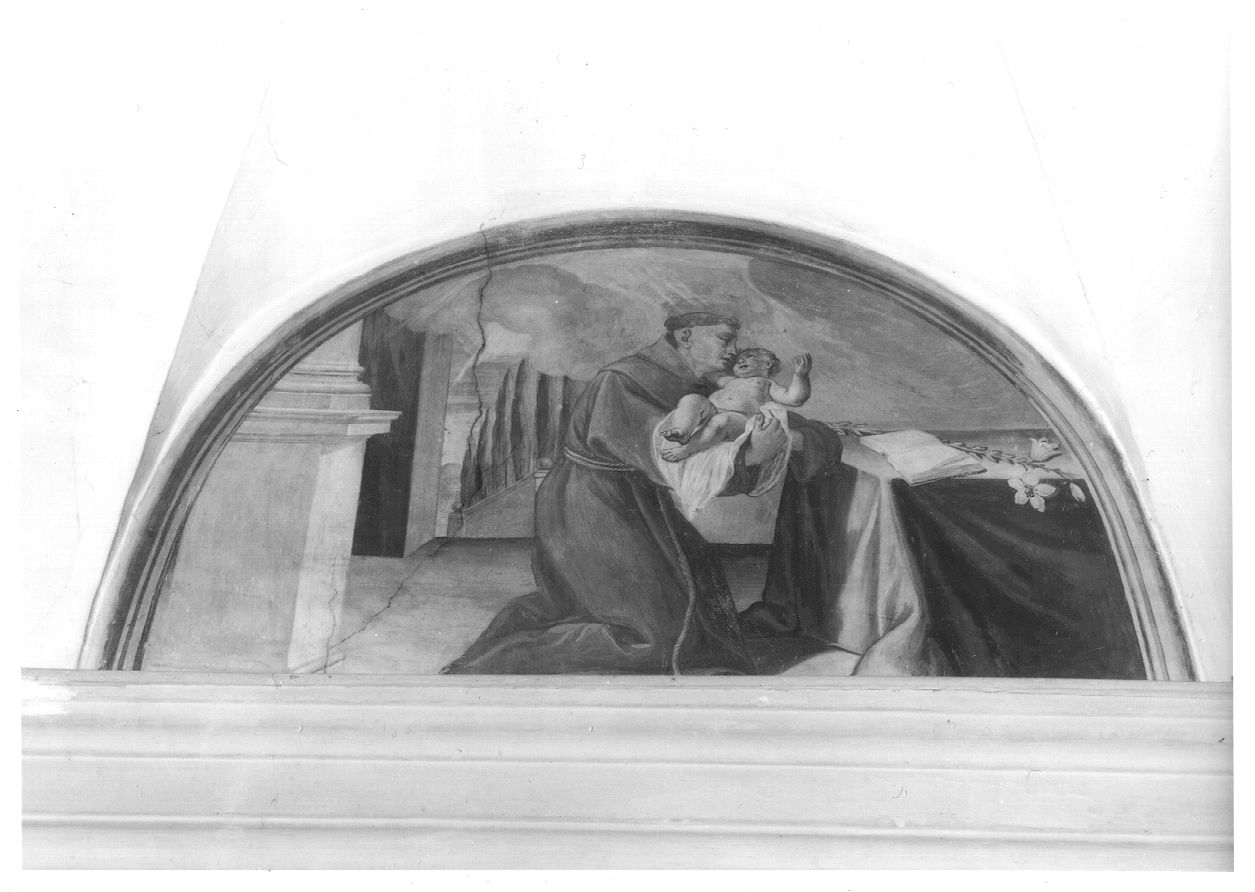 Sant'Antonio da Padova con il bambino (lunetta, opera isolata) di Rossetti Luca detto Valentino (attribuito) (primo quarto sec. XVIII)