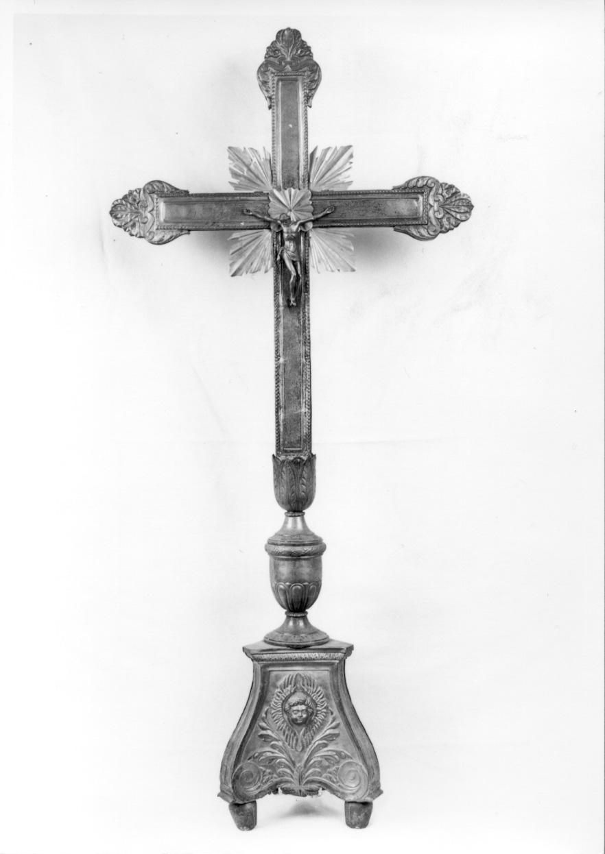 Cristo crocifisso (croce d'altare, opera isolata) - ambito lombardo (primo quarto sec. XIX)