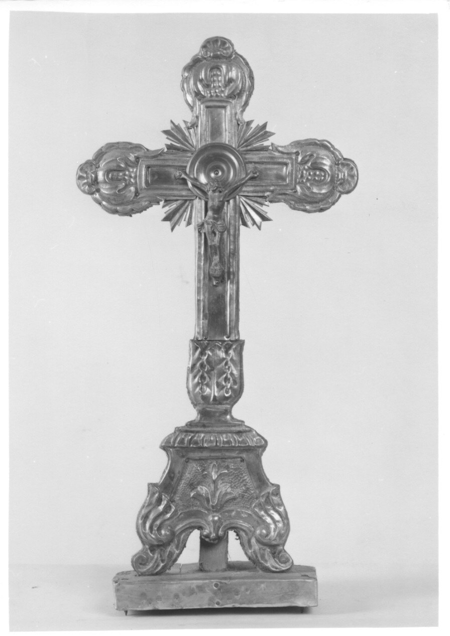 Cristo crocifisso (croce d'altare, opera isolata) - ambito lombardo-novarese (metà sec. XIX)