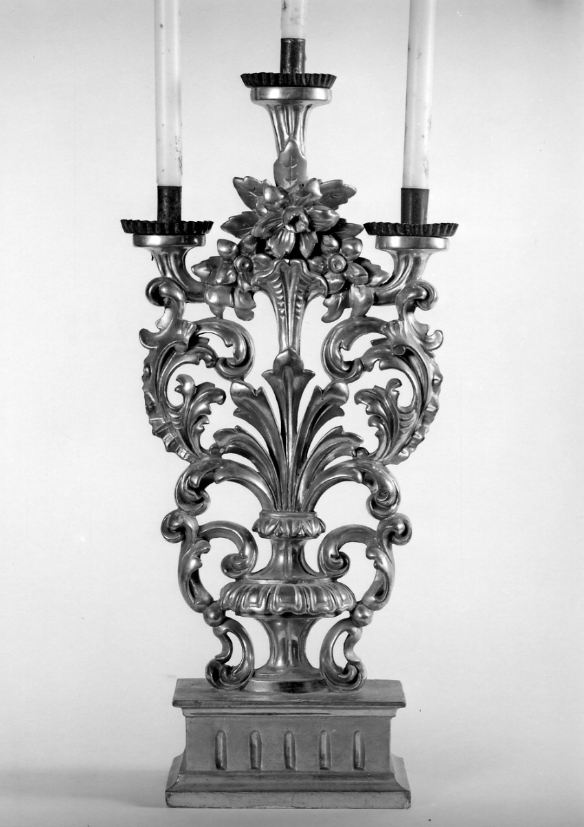 candeliere, serie di Minoja Giovanni - manifattura torinese (fine/inizio secc. XIX/ XX)