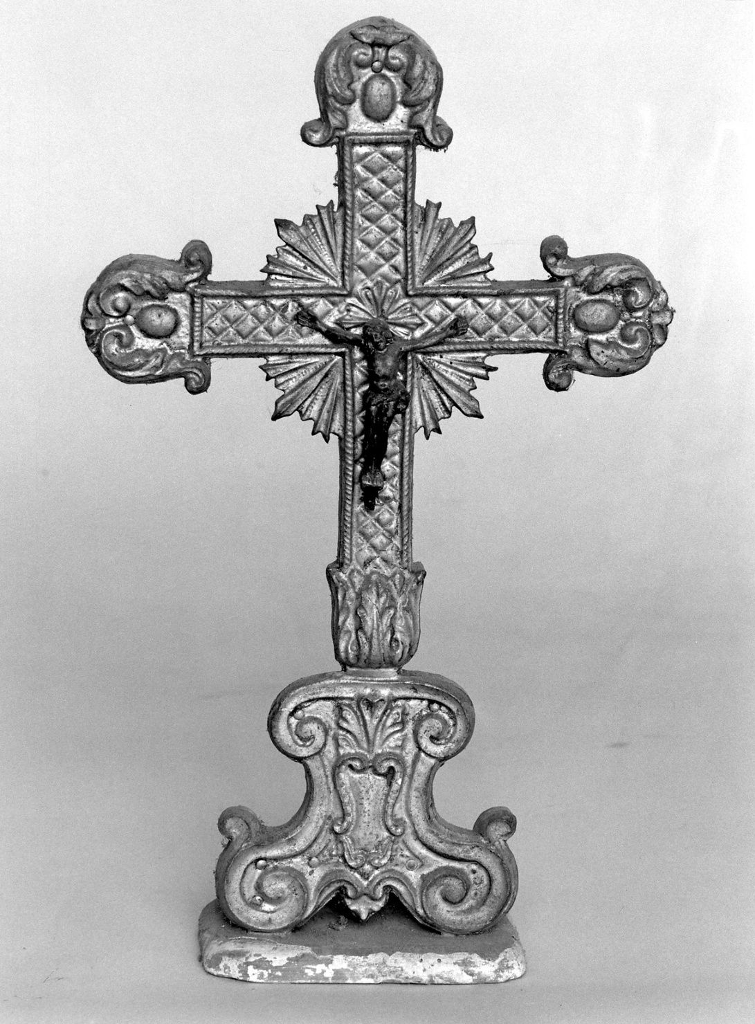 CRISTO CROCIFISSO (croce d'altare, opera isolata) - ambito piemontese (ultimo quarto sec. XVIII)