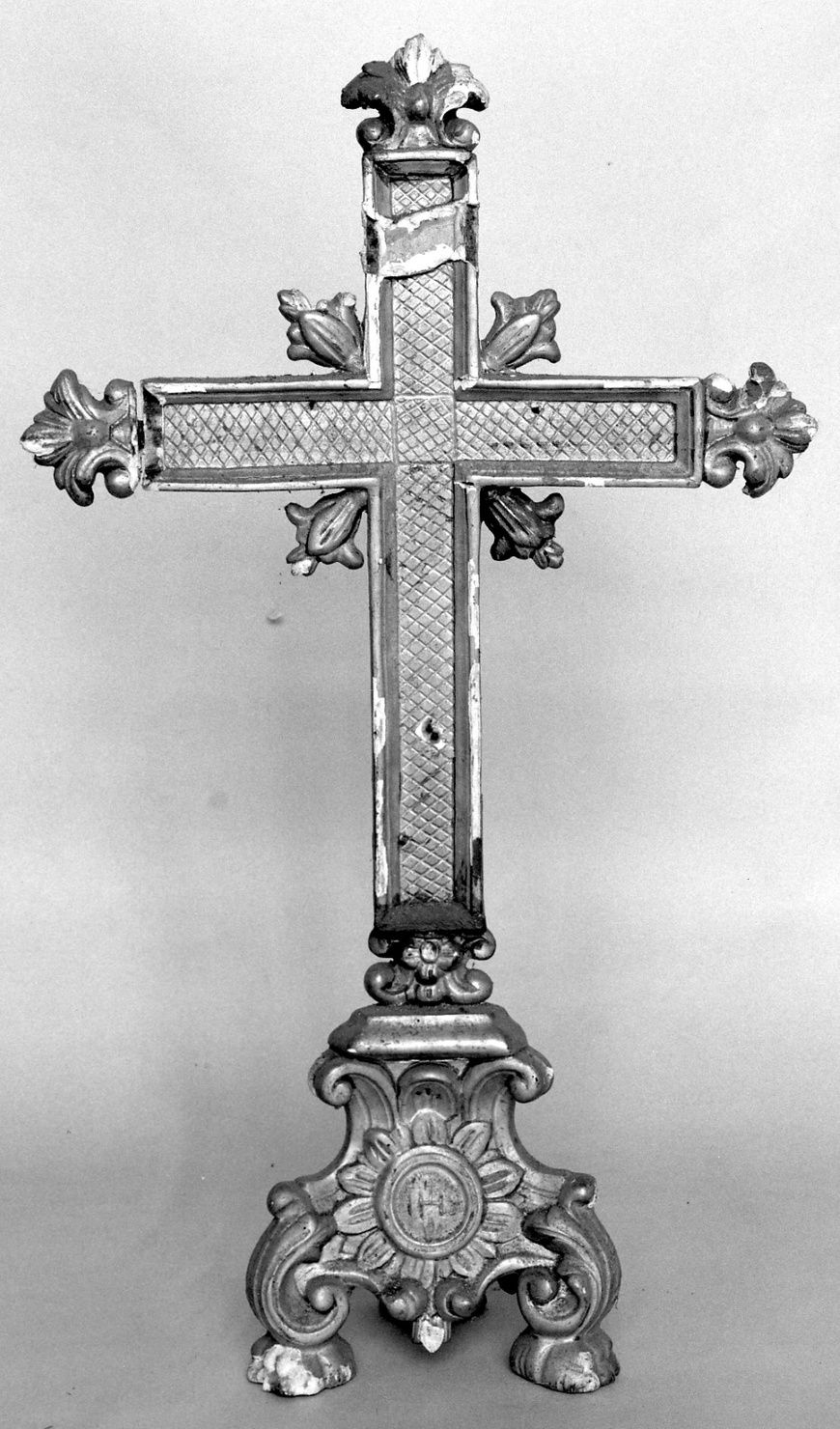 croce d'altare, opera isolata - ambito piemontese (seconda metà sec. XVIII)