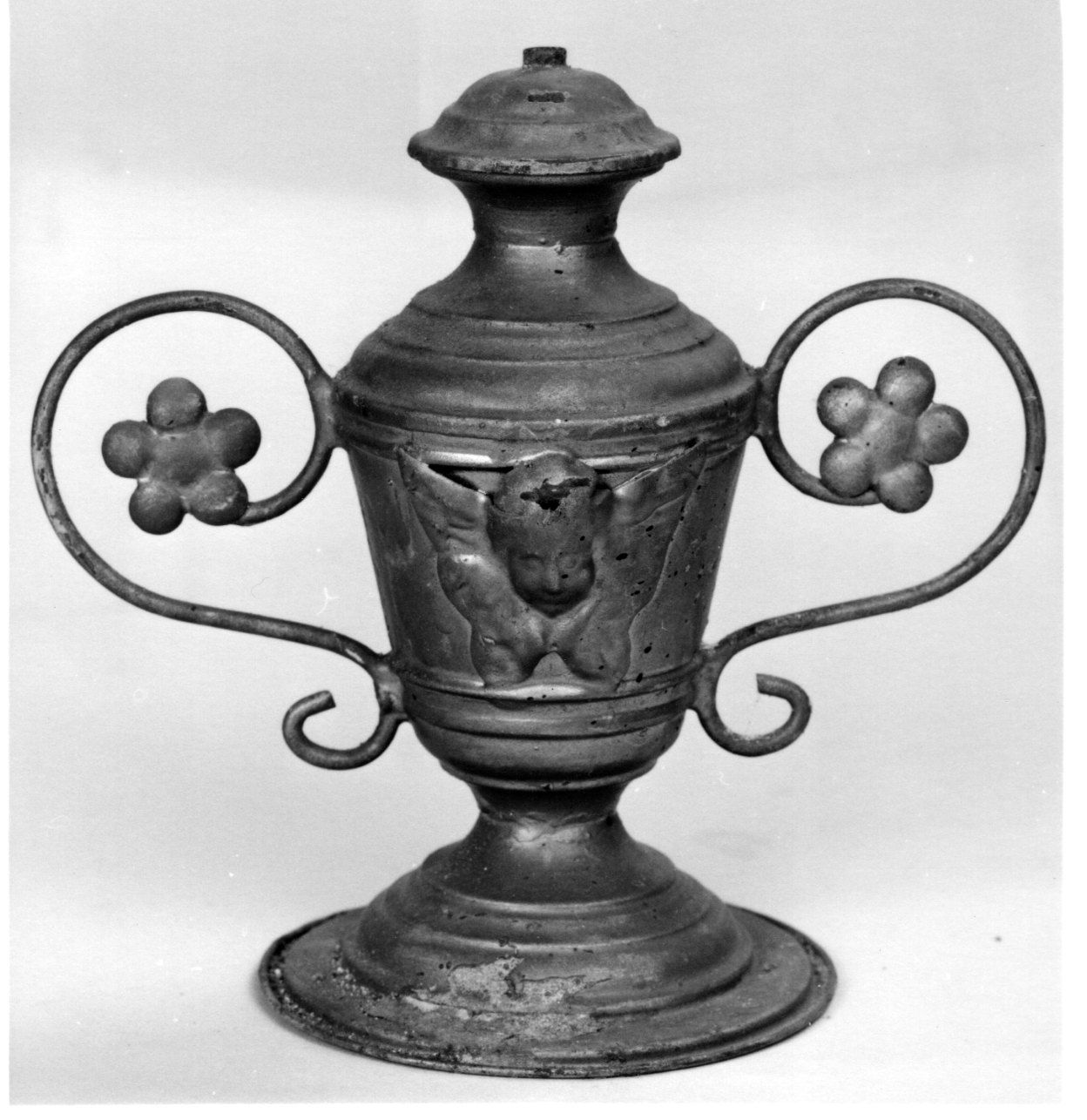 vaso d'altare, opera isolata - bottega piemontese (seconda metà sec. XIX)
