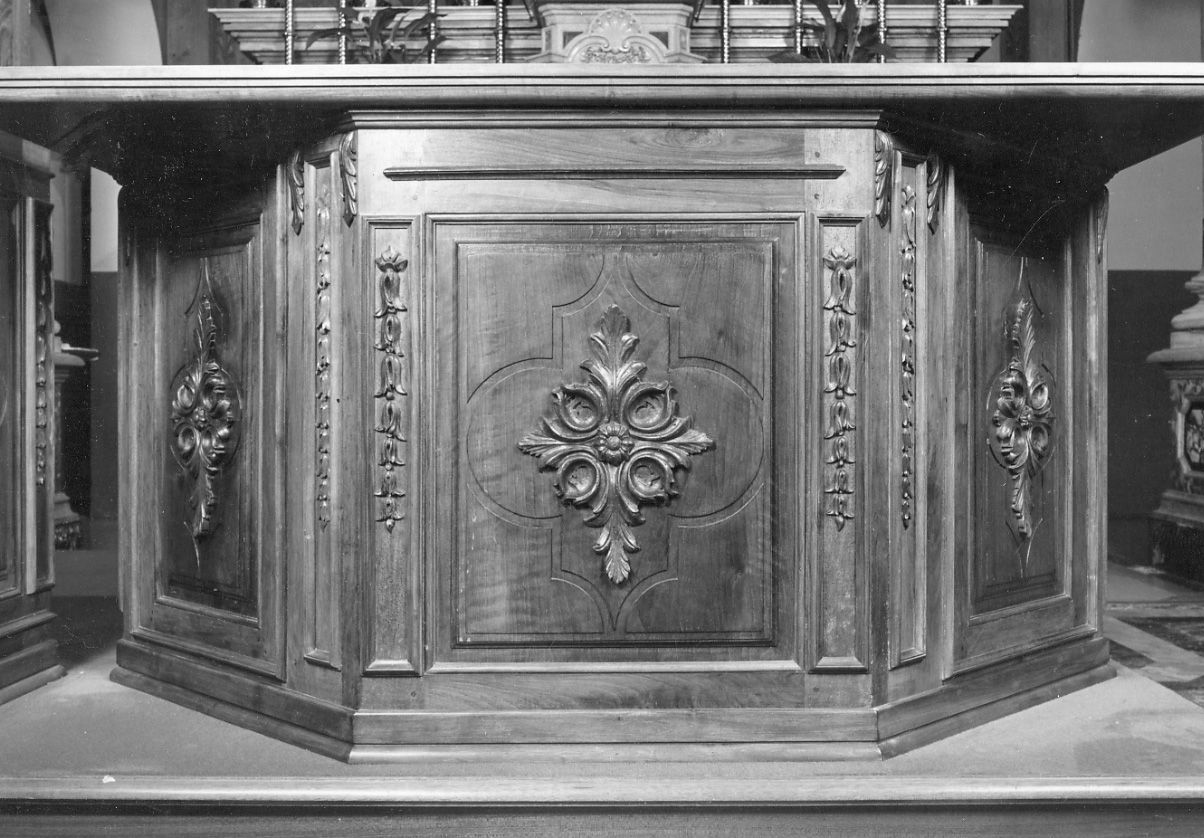 altare, opera isolata di Minoja Giovanni (ultimo quarto, fine sec. XIX, sec. XX)