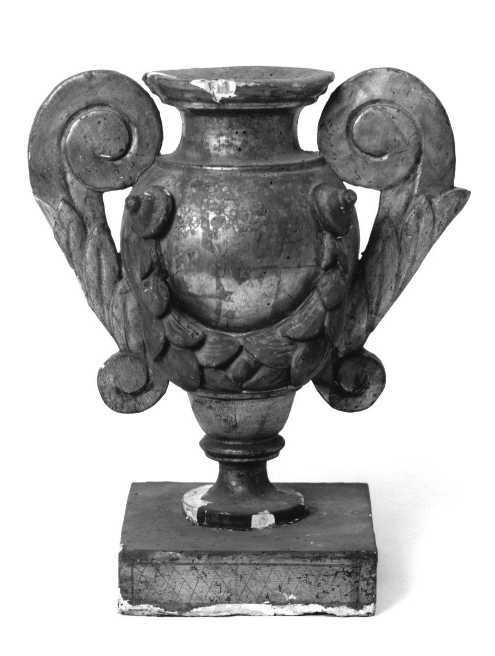 vaso d'altare, serie - ambito piemontese (fine/inizio secc. XIX/ XX)