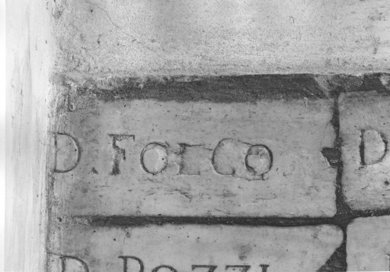 lapide tombale, opera isolata - ambito piemontese (secc. XVIII/ XIX)
