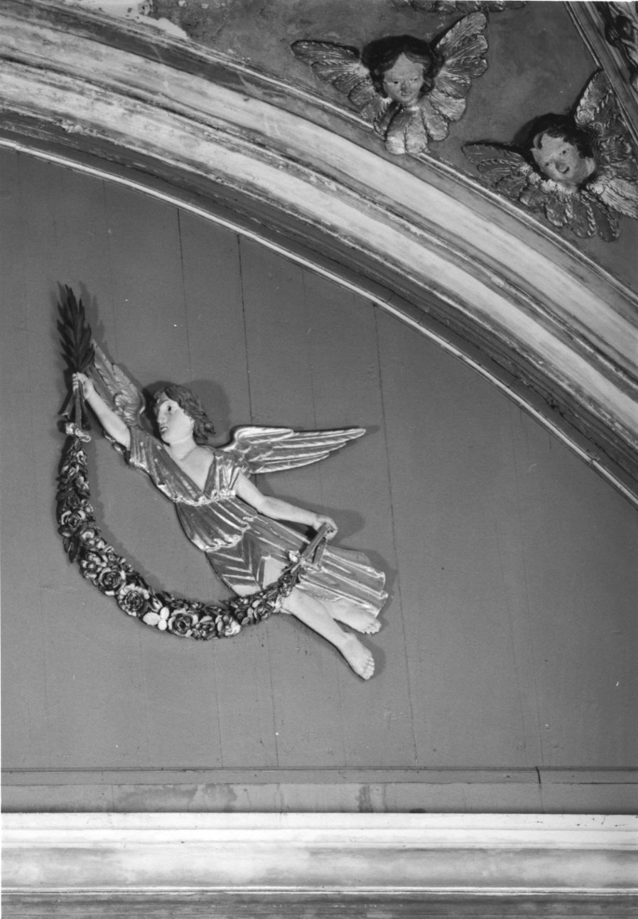 angeli (decorazione plastica, serie) - ambito ossolano (prima metà sec. XIX)