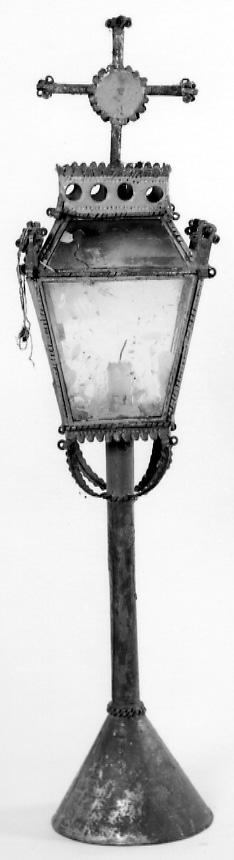 lanterna processionale, serie - bottega ossolana (seconda metà sec. XIX)