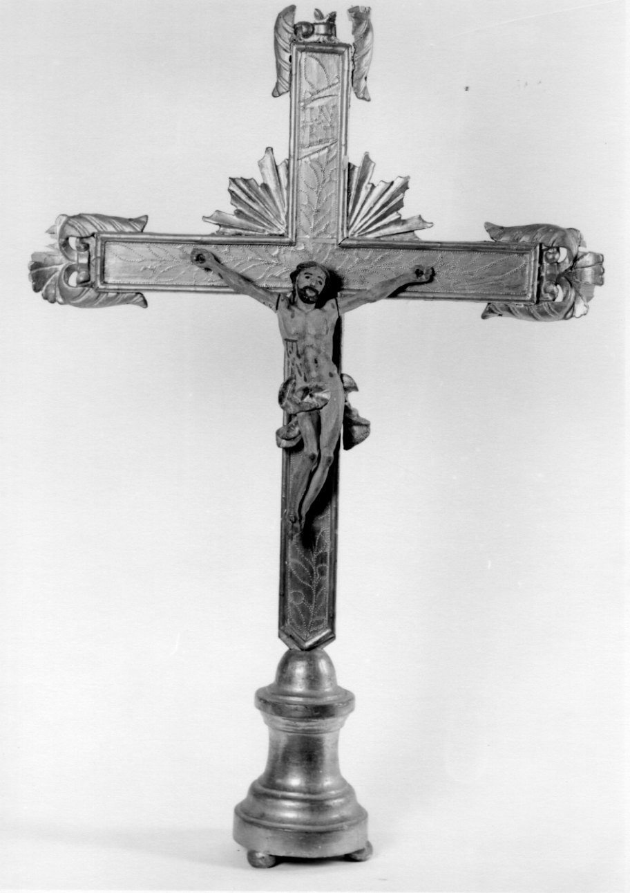 Cristo crocifisso dolente (croce d'altare, opera isolata) - bottega ossolana (seconda metà, prima metà sec. XVIII, sec. XIX)