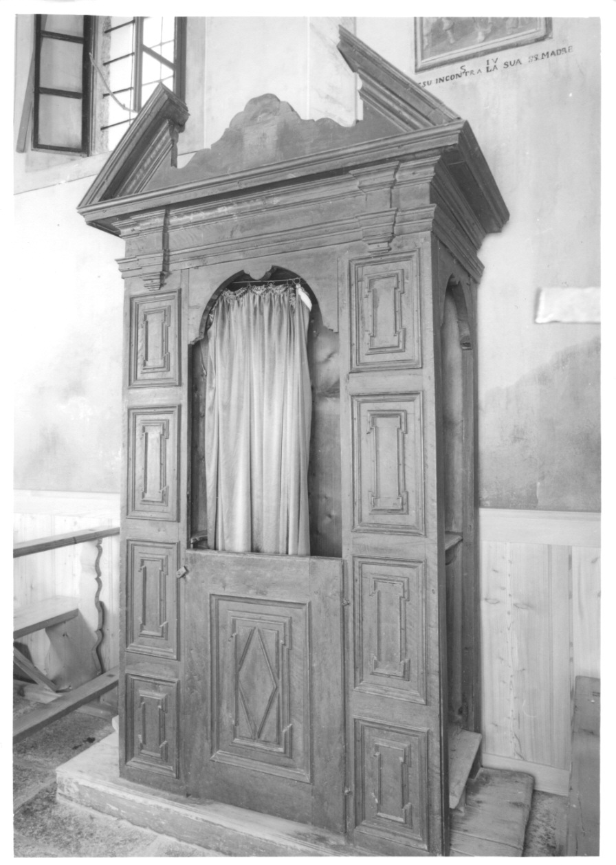 confessionale, opera isolata - bottega della Val Formazza (prima metà sec. XVIII)