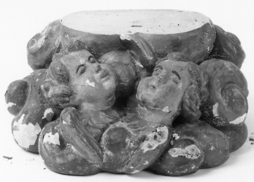 cherubini (piedistallo di statua, elemento d'insieme) - bottega novarese (seconda metà sec. XVII)