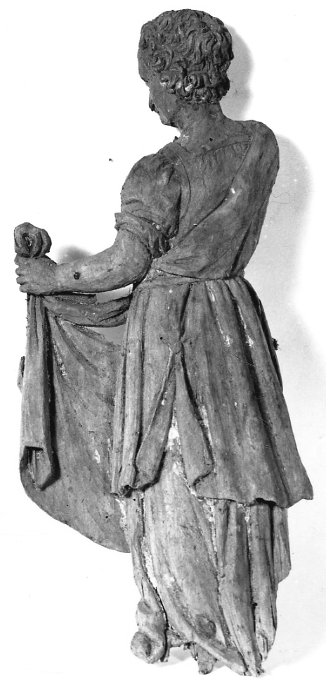 figura femminile (scultura, elemento d'insieme) - ambito della Valsesia (sec. XVII)