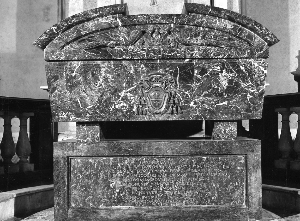 pavoni (monumento funebre, opera isolata) - ambito tortonese (secondo quarto sec. XX)