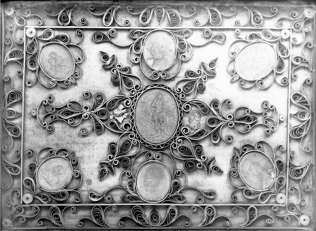 MADONNA CON BAMBINO (rilievo) - ambito romano (secc. XVII/ XVIII)