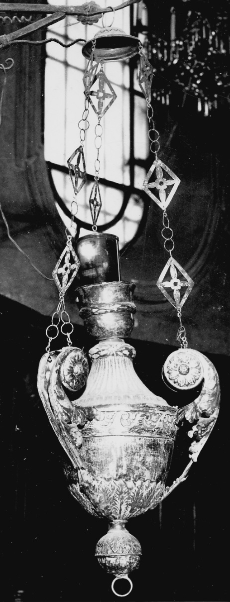 lampada pensile a vaso, opera isolata - bottega genovese (secondo quarto sec. XIX)
