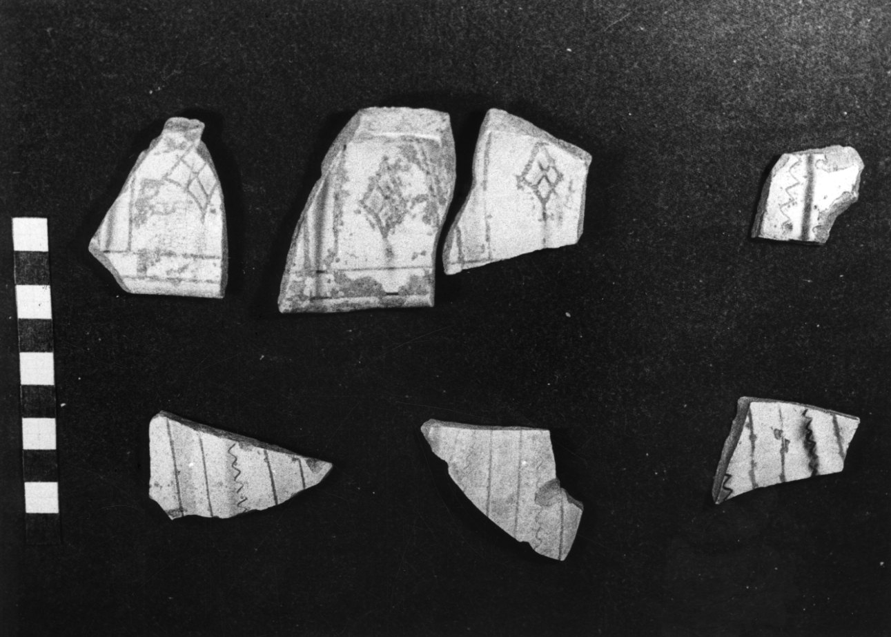 ciotola, frammento - bottega Italia settentrionale (sec. XV)