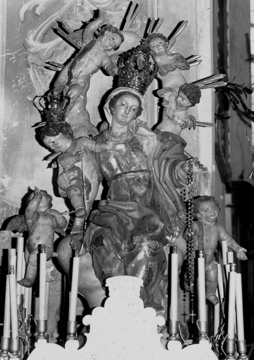 Madonna con Bambino e angeli (statua, opera isolata) - bottega ligure (inizio sec. XVIII)