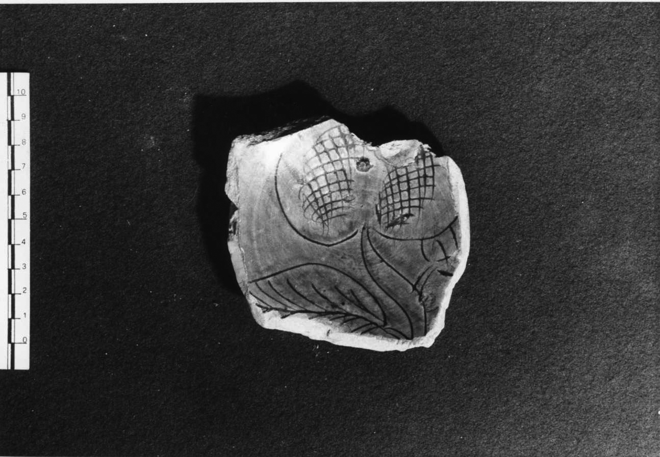 piatto, frammento - bottega Italia settentrionale (sec. XVI)