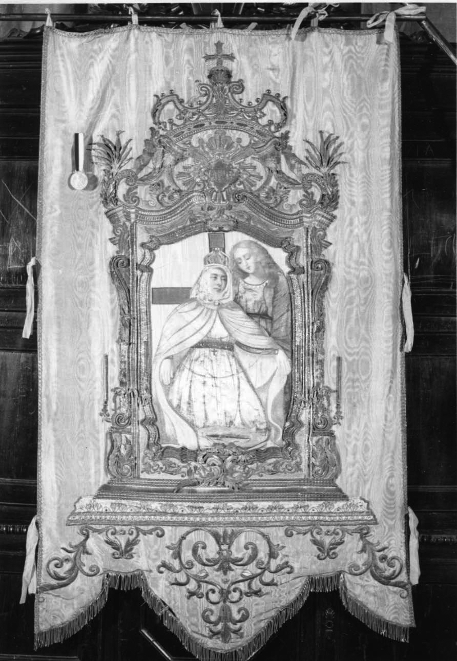 Madonna con altri personaggi (stendardo processionale, opera isolata) - manifattura alessandrina (ultimo quarto sec. XIX)