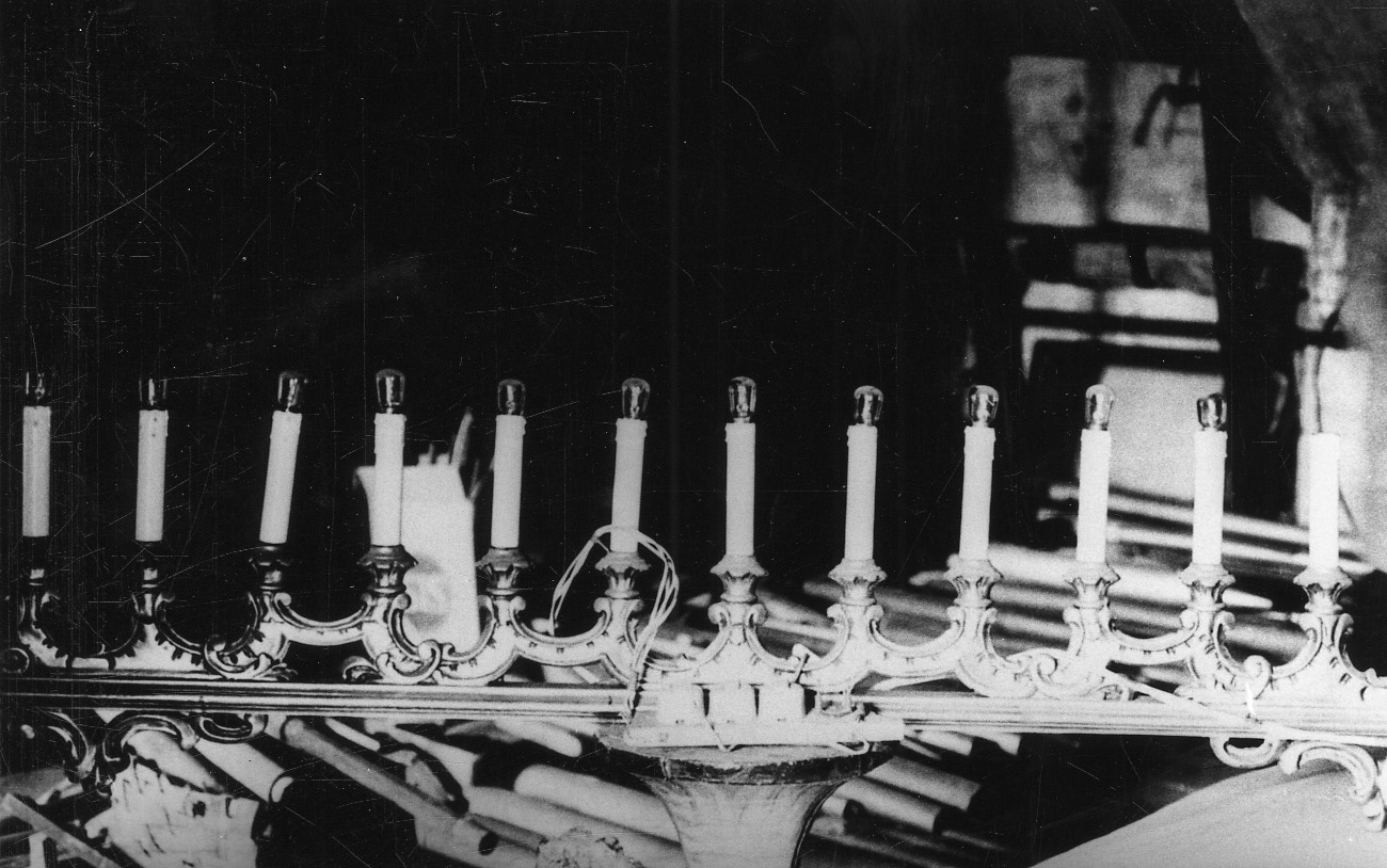 candelabro, opera isolata - bottega piemontese (fine/inizio secc. XIX/ XX)