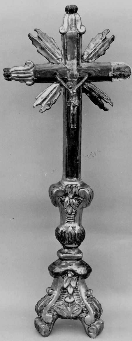 Cristo crocifisso (croce d'altare, opera isolata) - bottega piemontese (secondo quarto sec. XVIII)