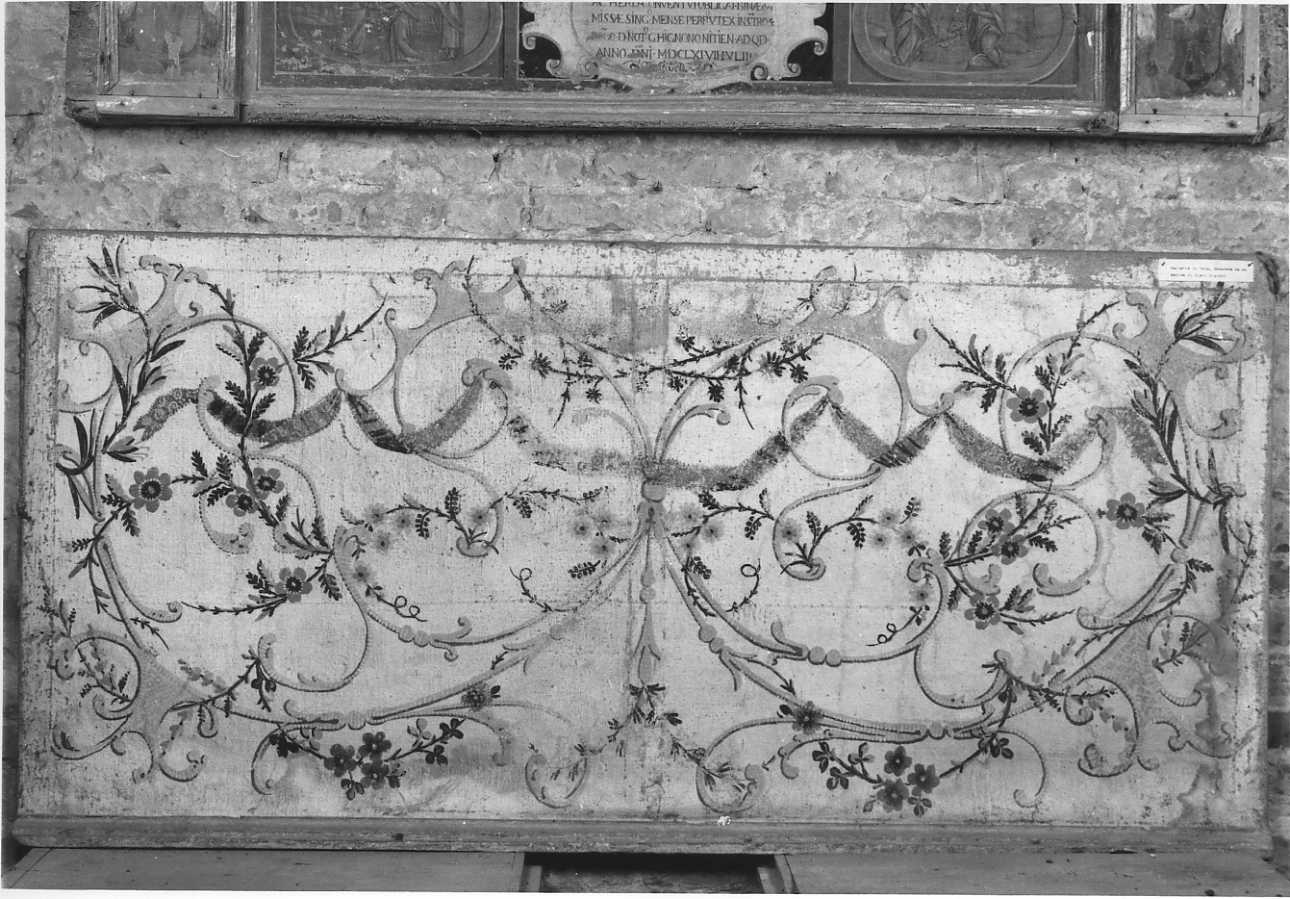 motivi decorativi floreali con festoni (paliotto, opera isolata) - ambito piemontese (sec. XVIII)