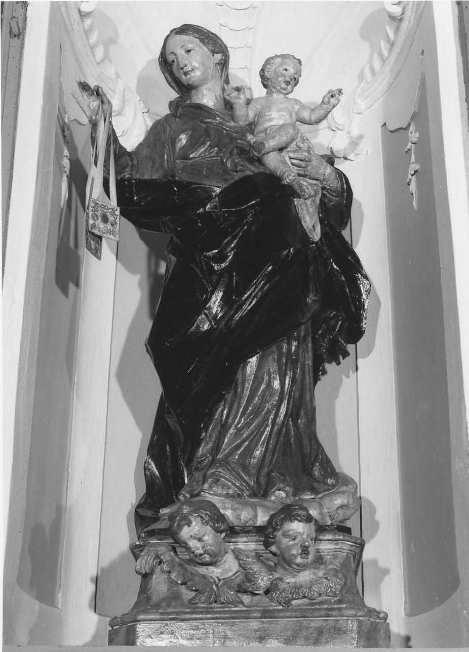 Madonna del Carmelo (scultura, opera isolata) di Clemente Stefano Maria (scuola) (terzo quarto sec. XVIII)