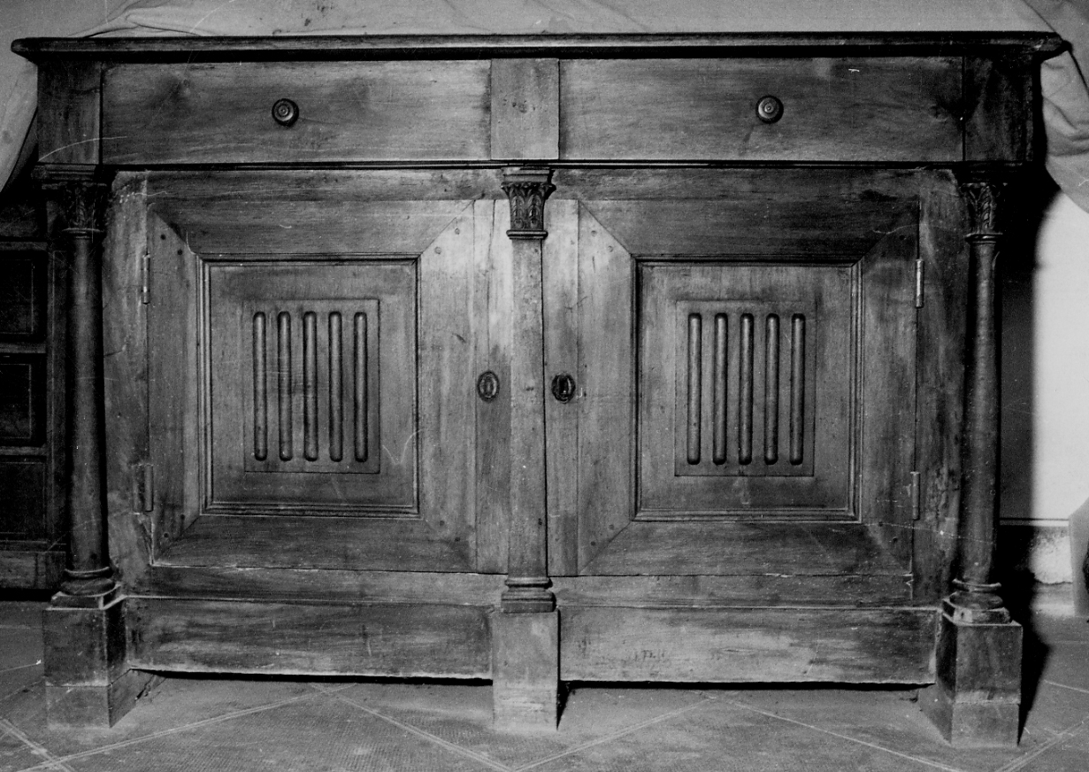 credenza, opera isolata - bottega biellese (sec. XIX)