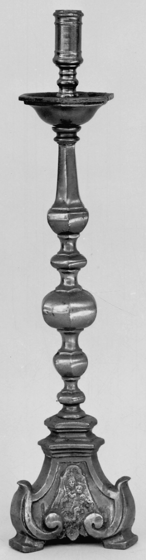 candelabro, serie - bottega piemontese (secondo quarto sec. XX)