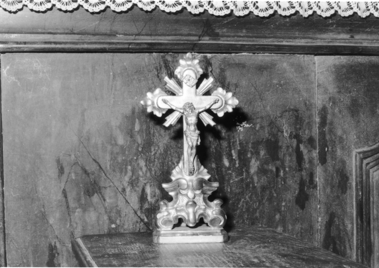 Cristo crocifisso (croce d'altare, opera isolata) - bottega biellese (inizio sec. XVIII)