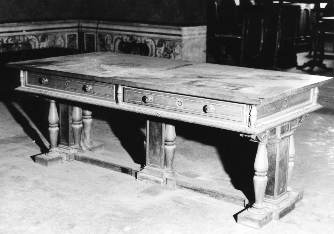 tavolo, opera isolata - bottega lombardo-piemontese (sec. XIX)