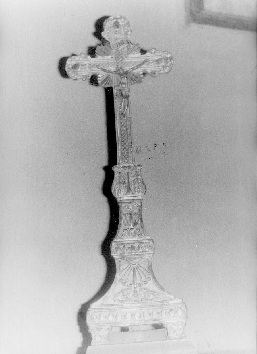 Cristo crocifisso (croce d'altare, opera isolata) - bottega lombardo-piemontese (sec. XIX)