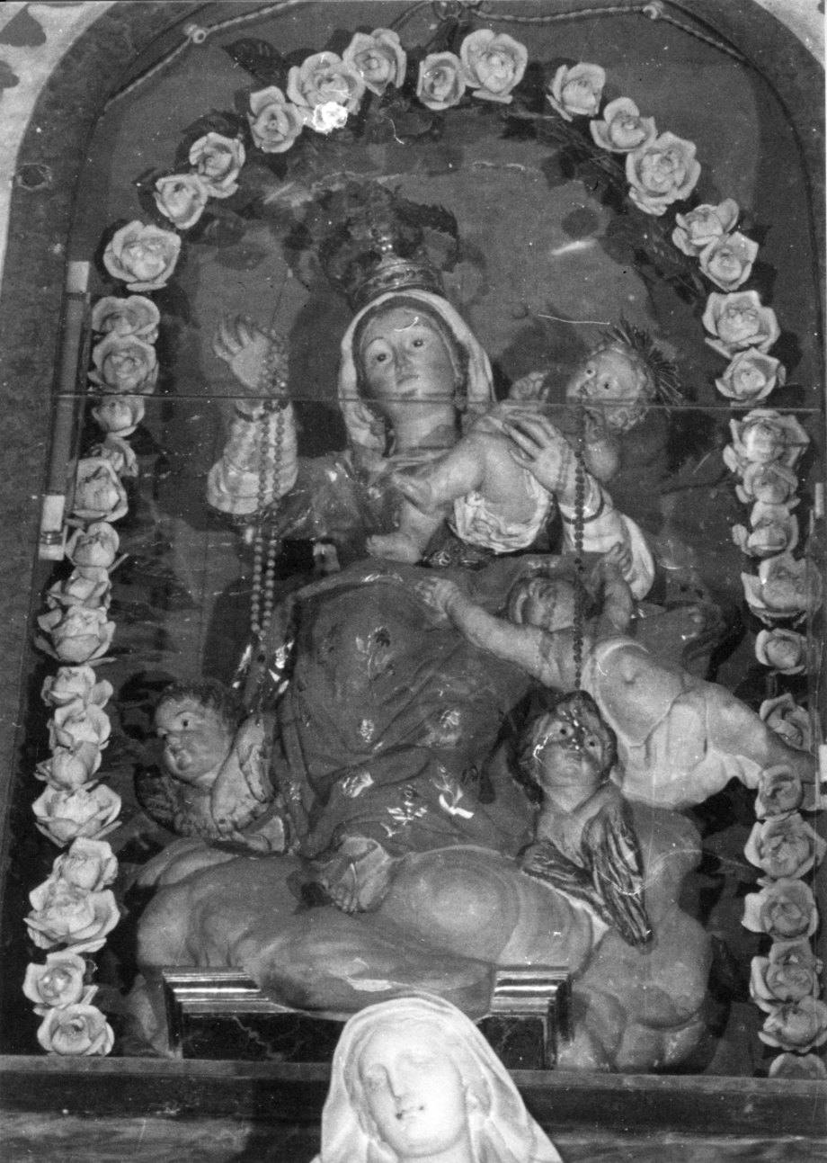 Madonna con Bambino e San Giovannino (statua, opera isolata) - bottega biellese (sec. XVIII)