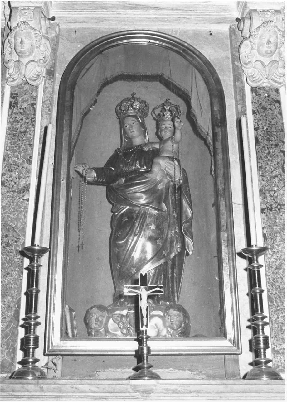 Madonna del Rosario (statua, opera isolata) - bottega piemontese (inizio sec. XVII)