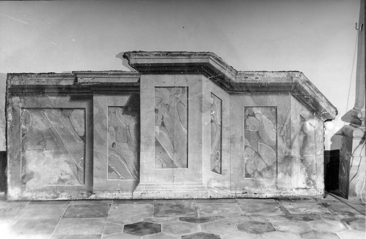 architettura illusionistica (decorazione pittorica, opera isolata) di Pozzo Giampiero (e aiuti) (prima metà sec. XVIII)