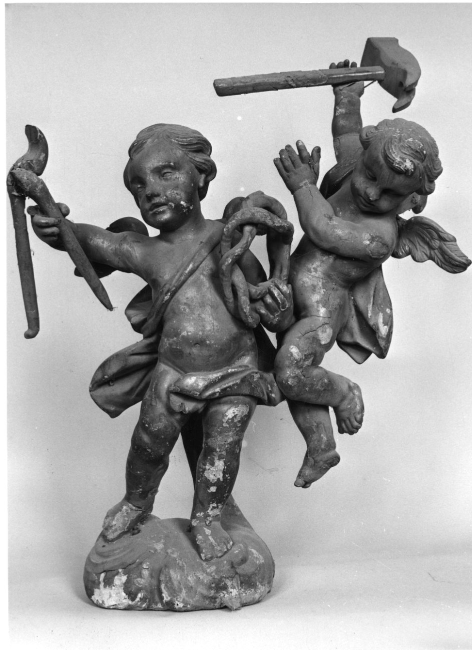 angeli con strumenti della passione (scultura, serie) - bottega piemontese (prima metà sec. XVIII)