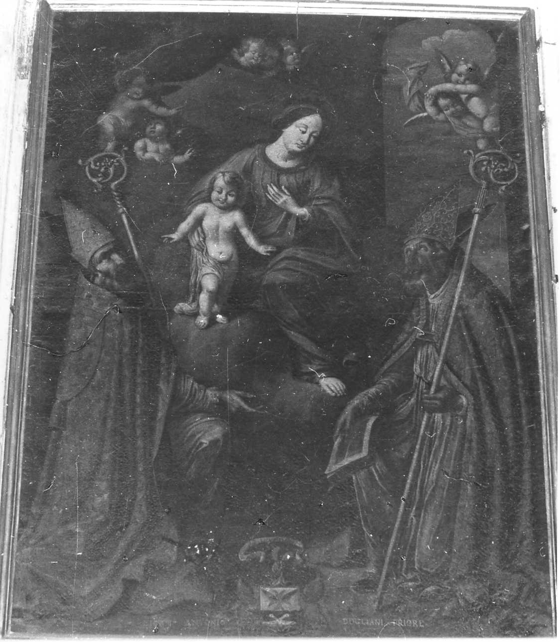 Madonna con Bambino, San Gottardo e Sant'Onorato (dipinto, opera isolata) di Claret Alessandro (secc. XVII/ XVIII)