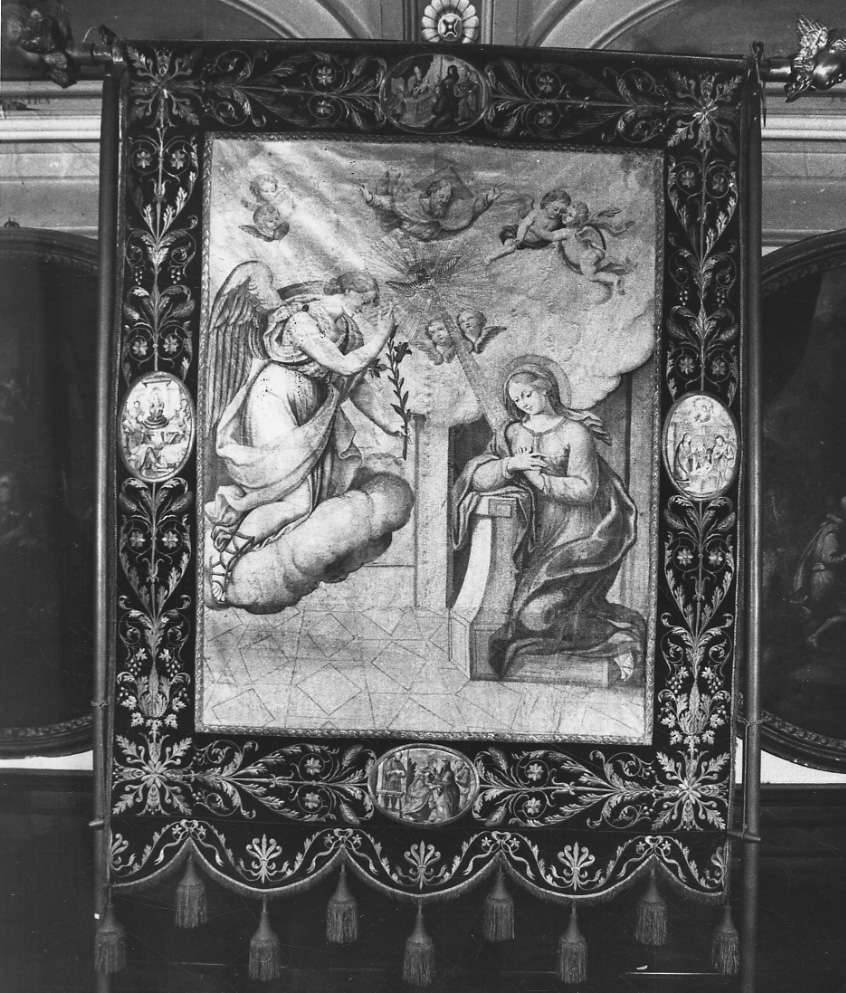 Annunciazione (decorazione a ricamo, opera isolata) di Colombo Pietro (primo quarto sec. XIX)