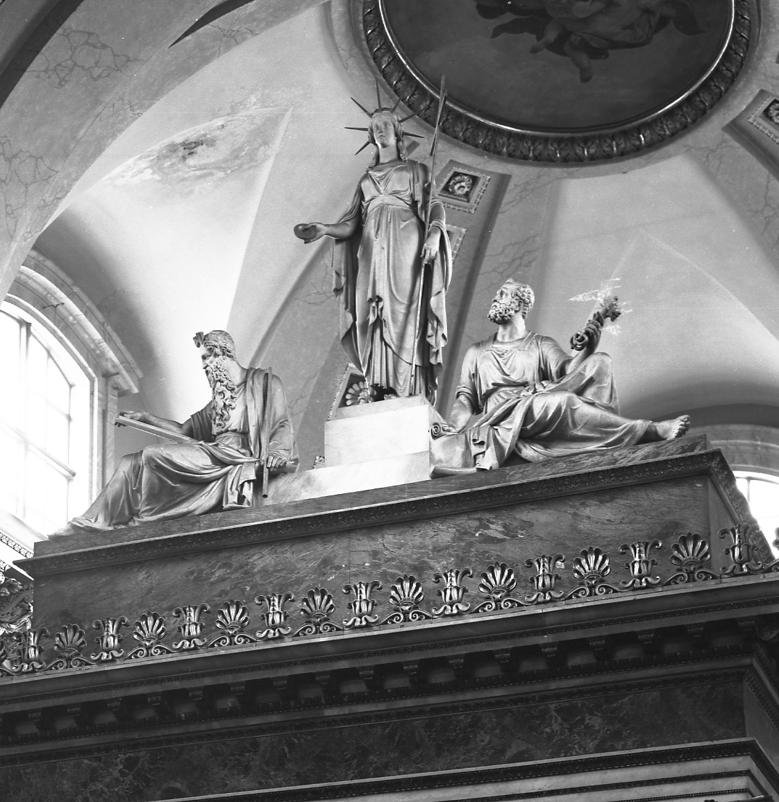 Mosè con le tavole della legge (statua, elemento d'insieme) di Monti Gaetano Matteo (secondo quarto sec. XIX)