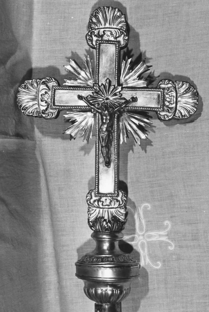 Cristo crocifisso (croce processionale, opera isolata) - bottega piemontese (seconda metà sec. XIX)
