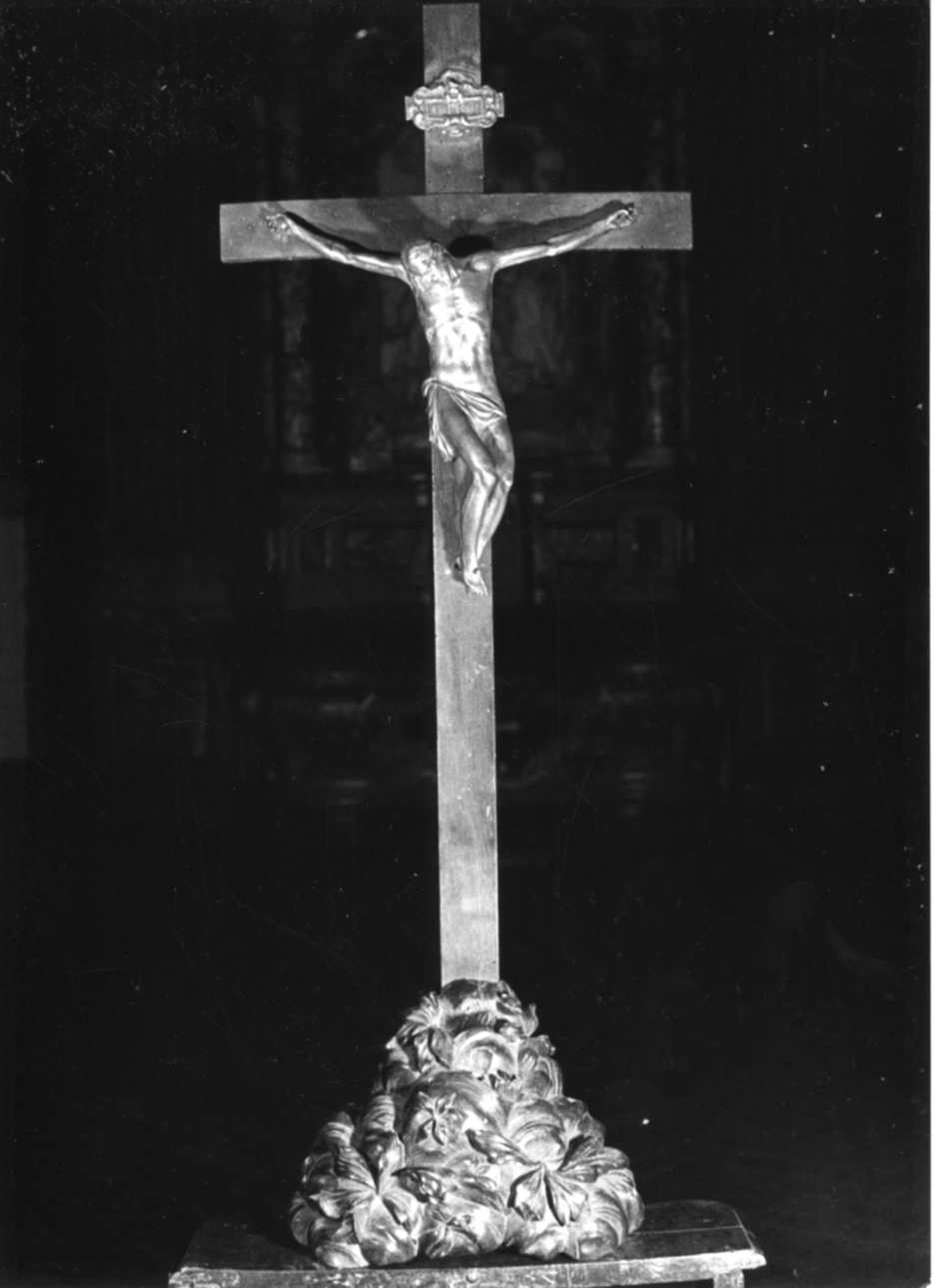 Cristo crocifisso (crocifisso, opera isolata) - bottega piemontese (secondo quarto sec. XVIII, sec. XX)