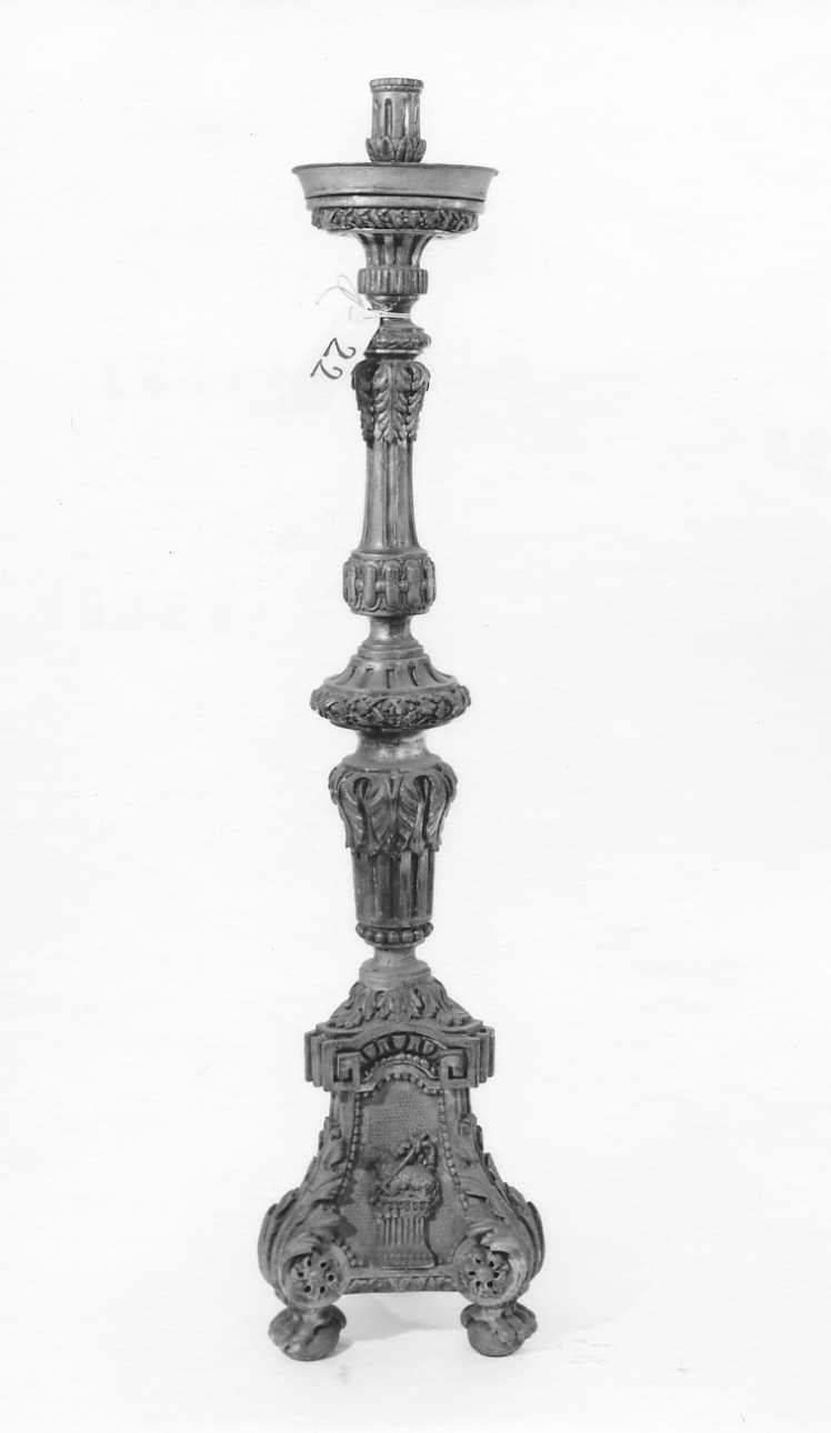 Agnus Dei (candeliere, serie) - bottega piemontese (fine, inizio sec. XVIII, sec. XIX)
